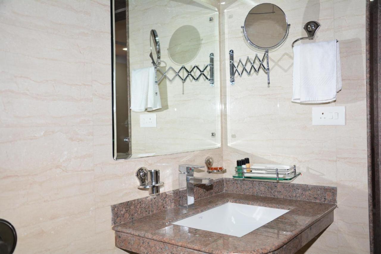 Boshan Hotels Mapusa Dış mekan fotoğraf