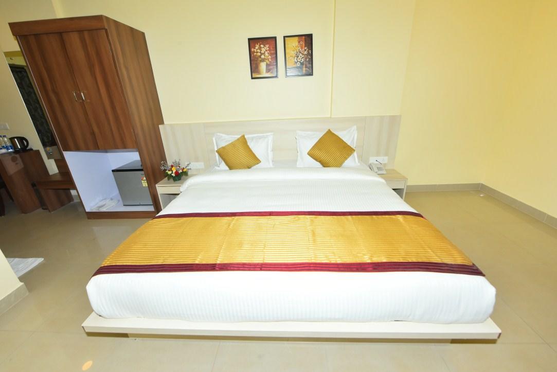 Boshan Hotels Mapusa Dış mekan fotoğraf